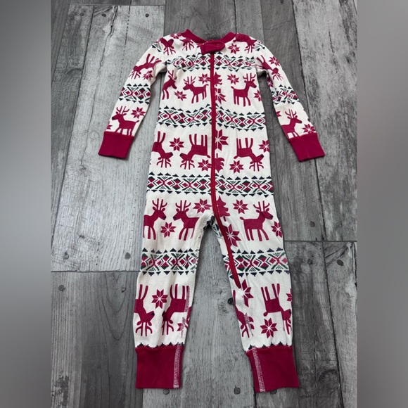 Hanna Andersson Other - Hanna Andersson Fair Isle Dear Deer Reindeer Pajamas Organic Cotton Holiday 2T